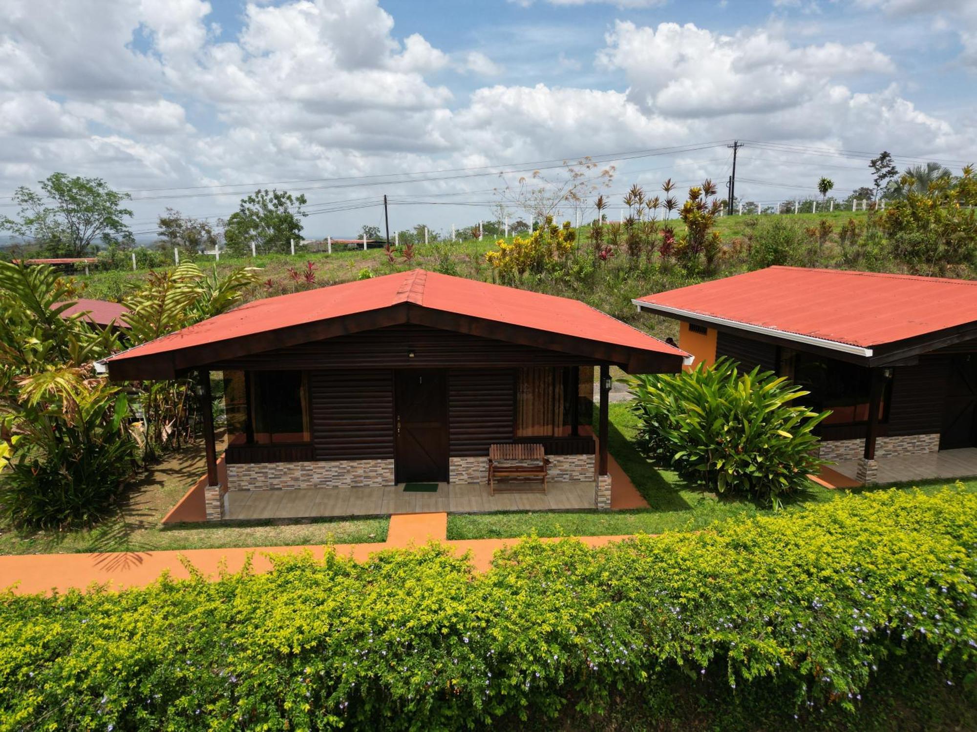 Cabanas Suenos Del Arenal La Fortuna ภายนอก รูปภาพ